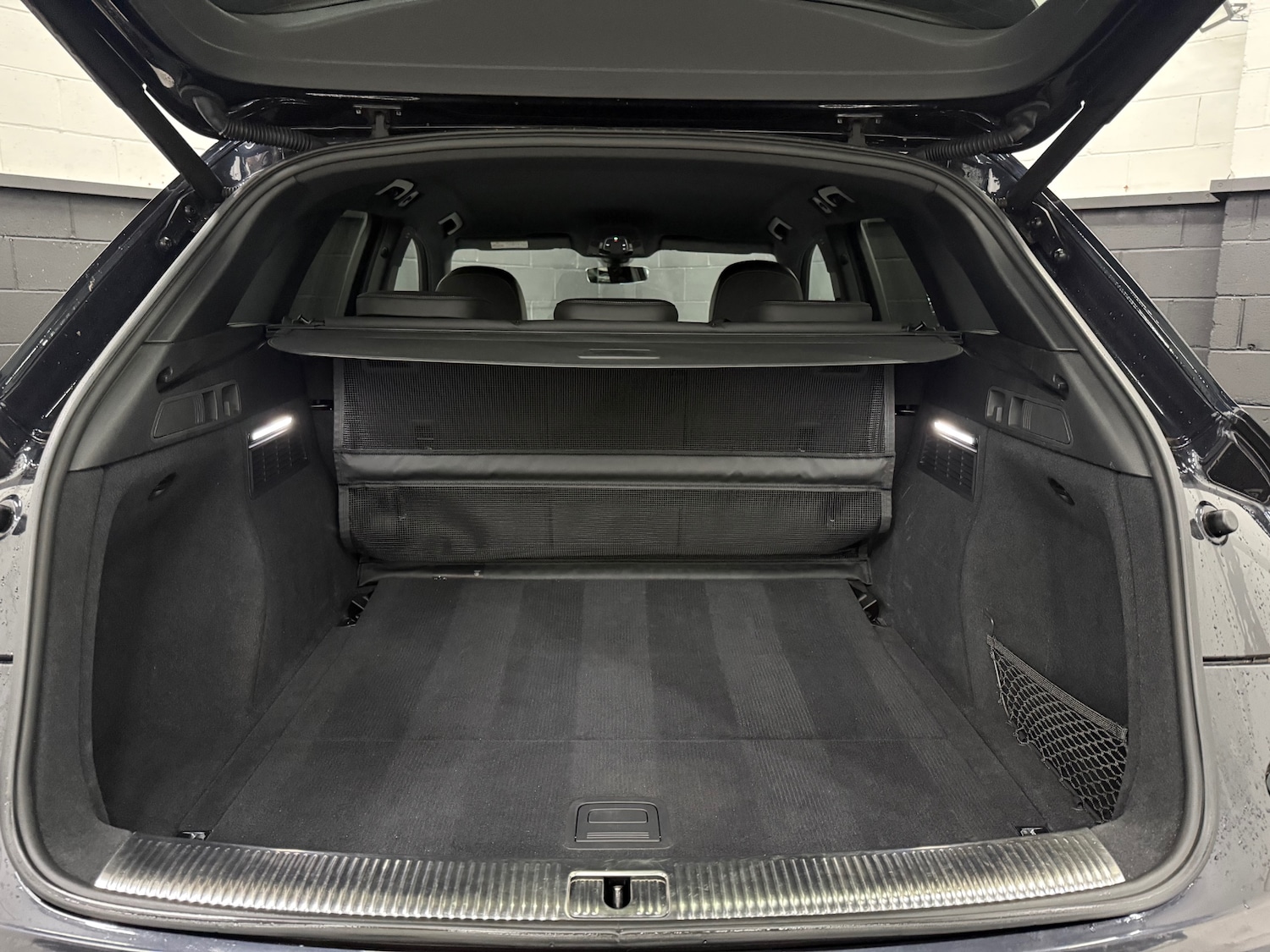 Used Audi Q5 2017 for sale - 77168749: Photo 17