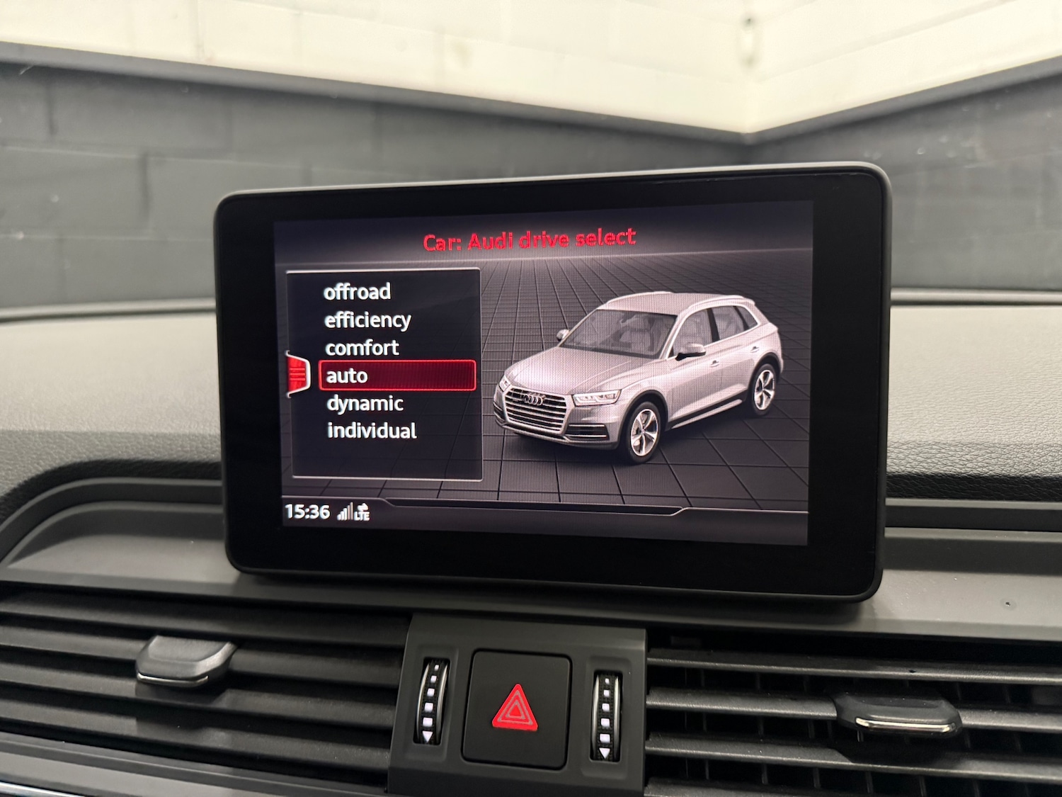 Used Audi Q5 2017 for sale - 77168749: Photo 25