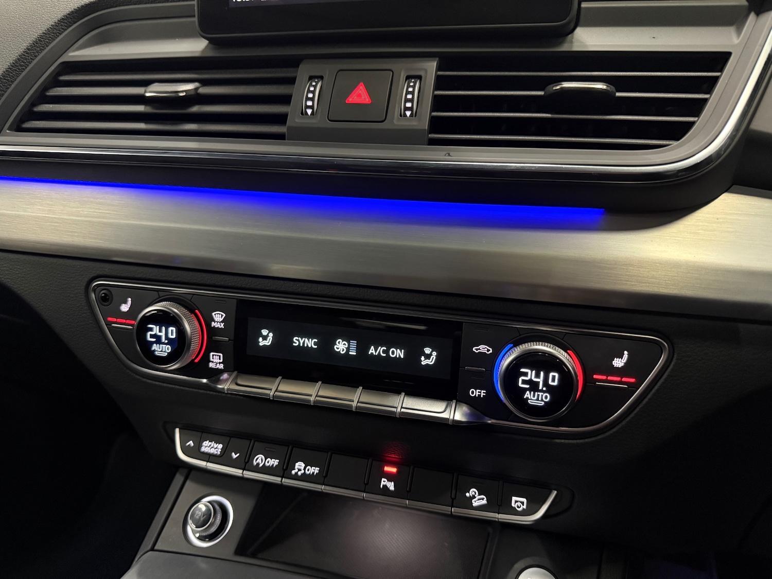 Used Audi Q5 2017 for sale - 77168749: Photo 28