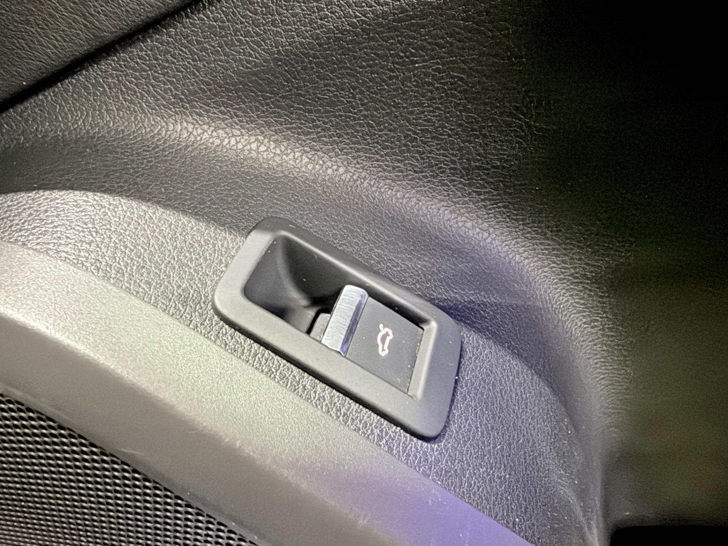 Used Audi Q5 2017 for sale - 77168749: Photo 44