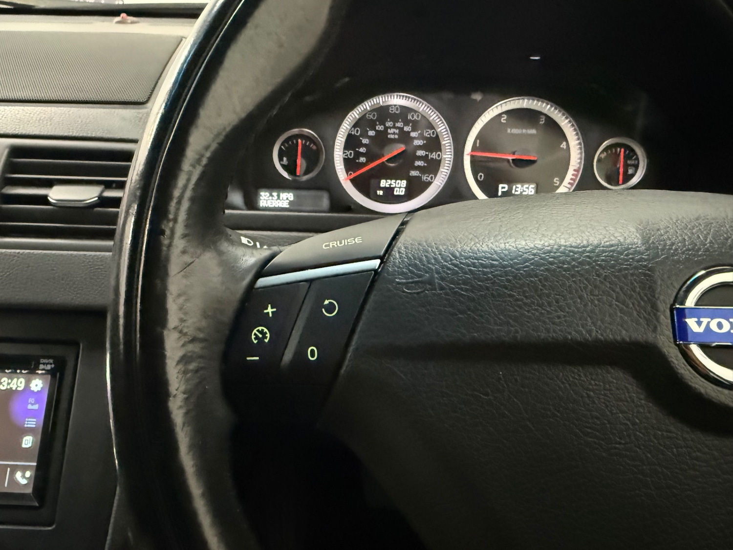 Used Volvo XC90 2012 for sale - 76330188: Photo 29