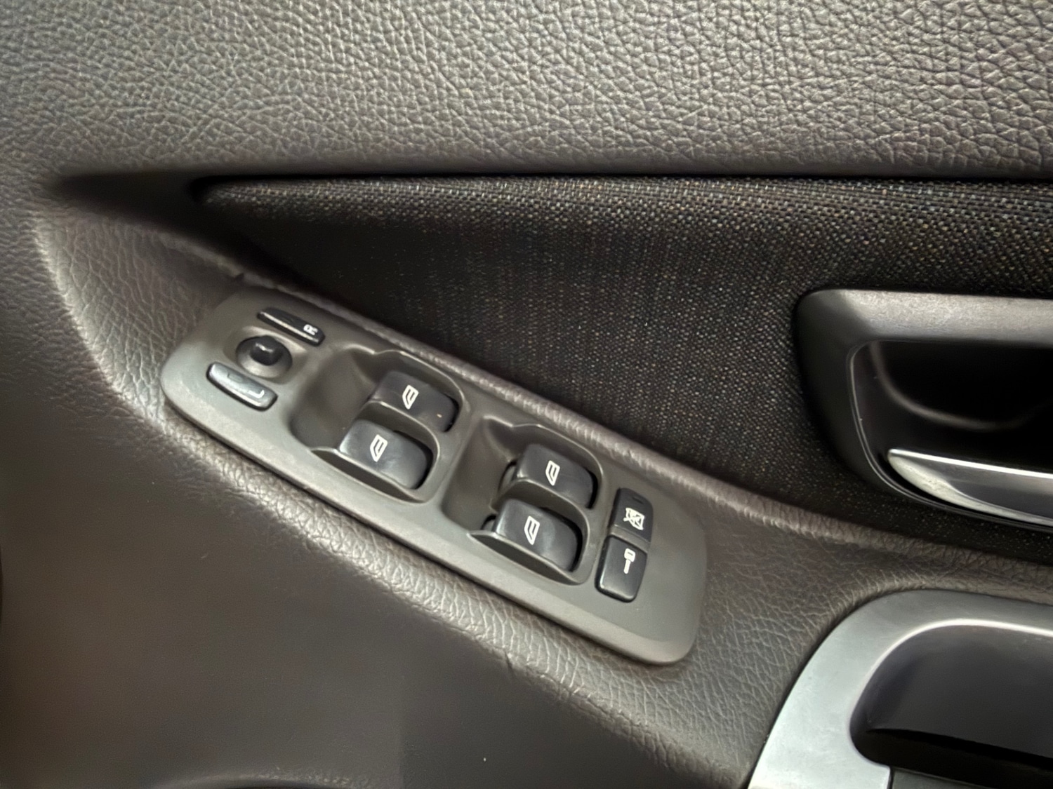 Used Volvo XC90 2012 for sale - 76330188: Photo 35