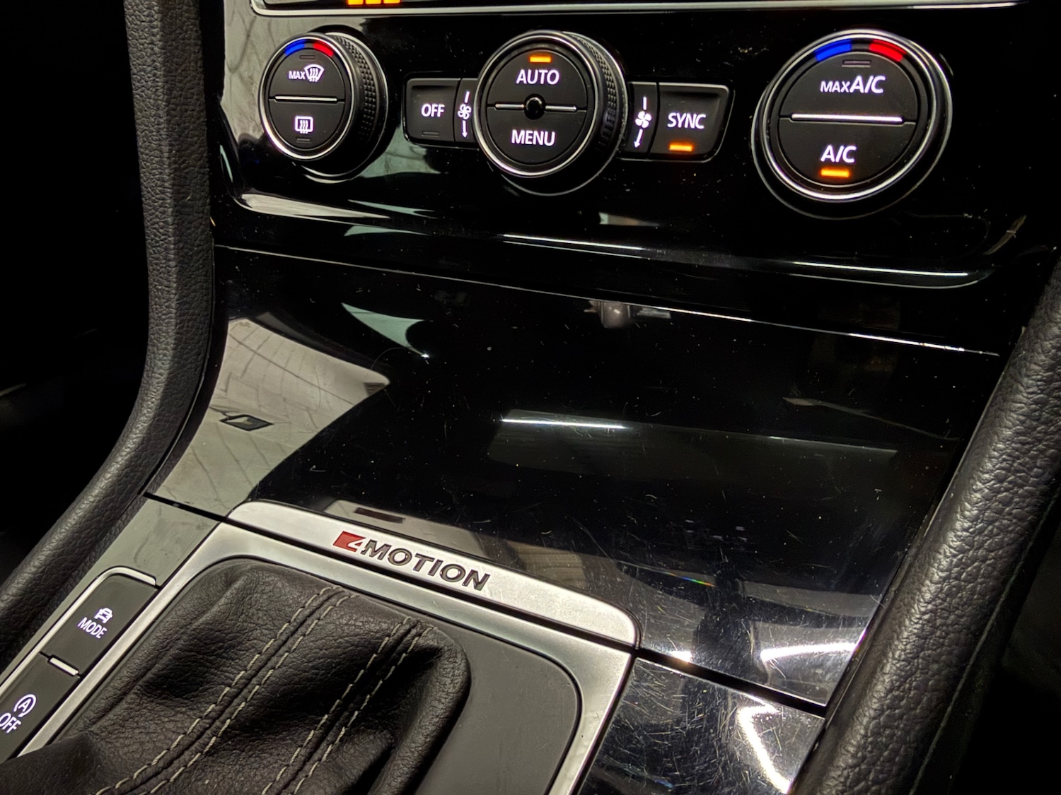 Used Volkswagen Golf 2018 for sale - 76969827: Photo 30