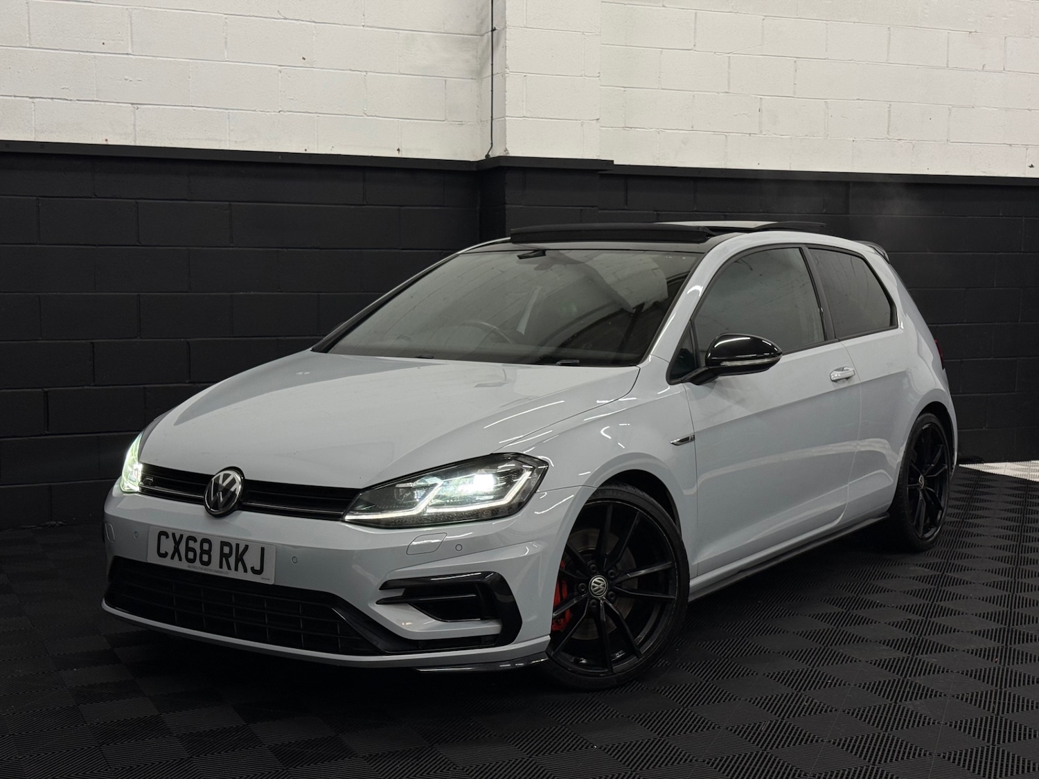 Used Volkswagen Golf 2018 for sale - 76969827: Photo 7