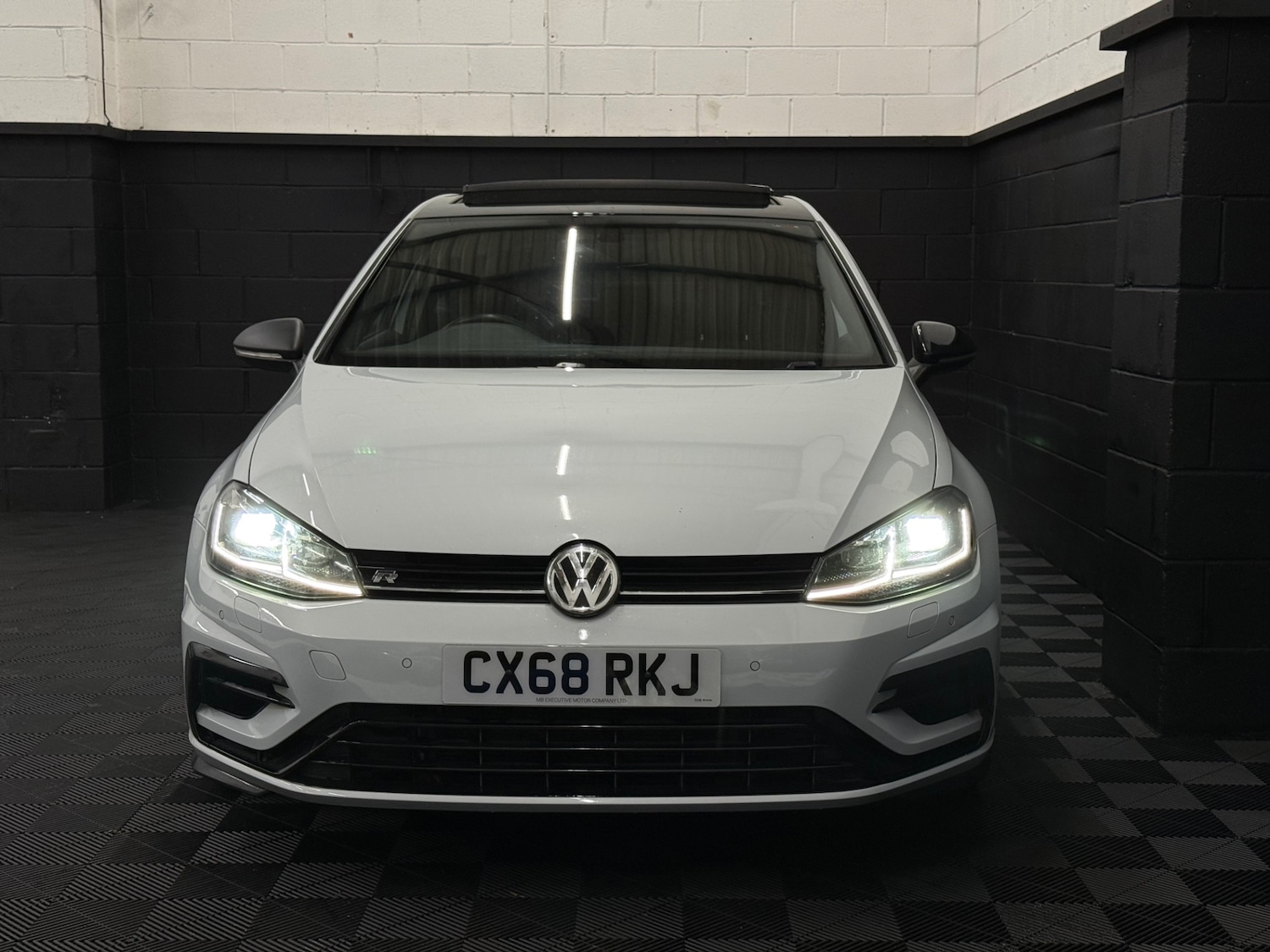 Used Volkswagen Golf 2018 for sale - 76969827: Photo 8