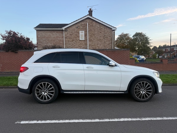 Used Mercedes-Benz GLC 2018 for sale - 76185891: Photo 3