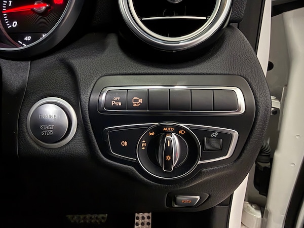 Used Mercedes-Benz GLC 2018 for sale - 76185891: Photo 49