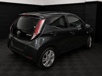 Used Toyota AYGO 2016 for sale - 78642003: Photo