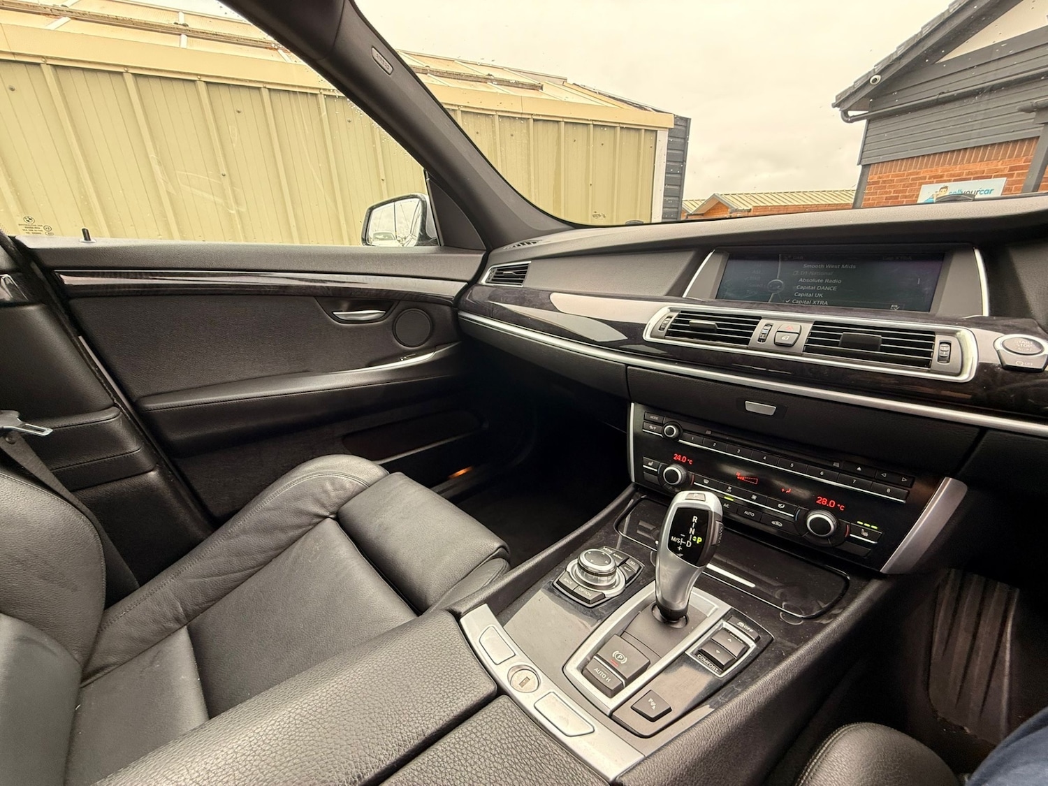 Used BMW 5 Series 2012 for sale - 76384776: Photo 9