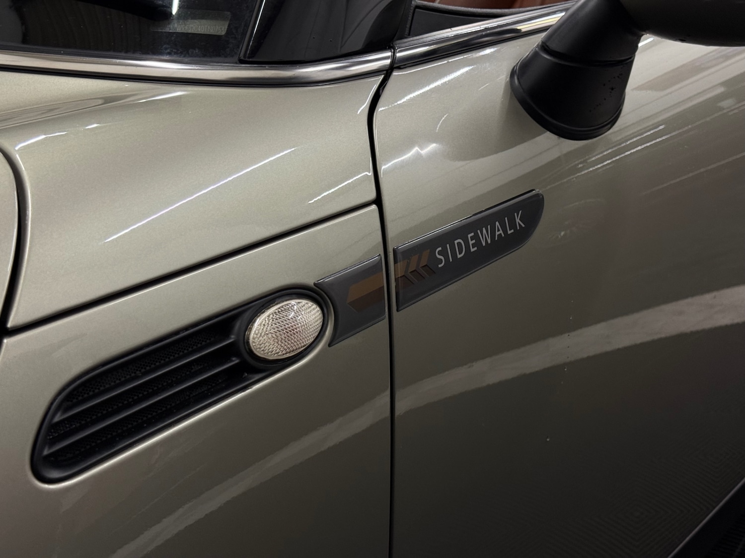 Used MINI Convertible 2008 for sale - 76845993: Photo 27