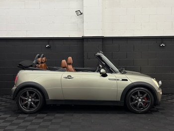Used MINI Convertible 2008 for sale - 76845993: Photo