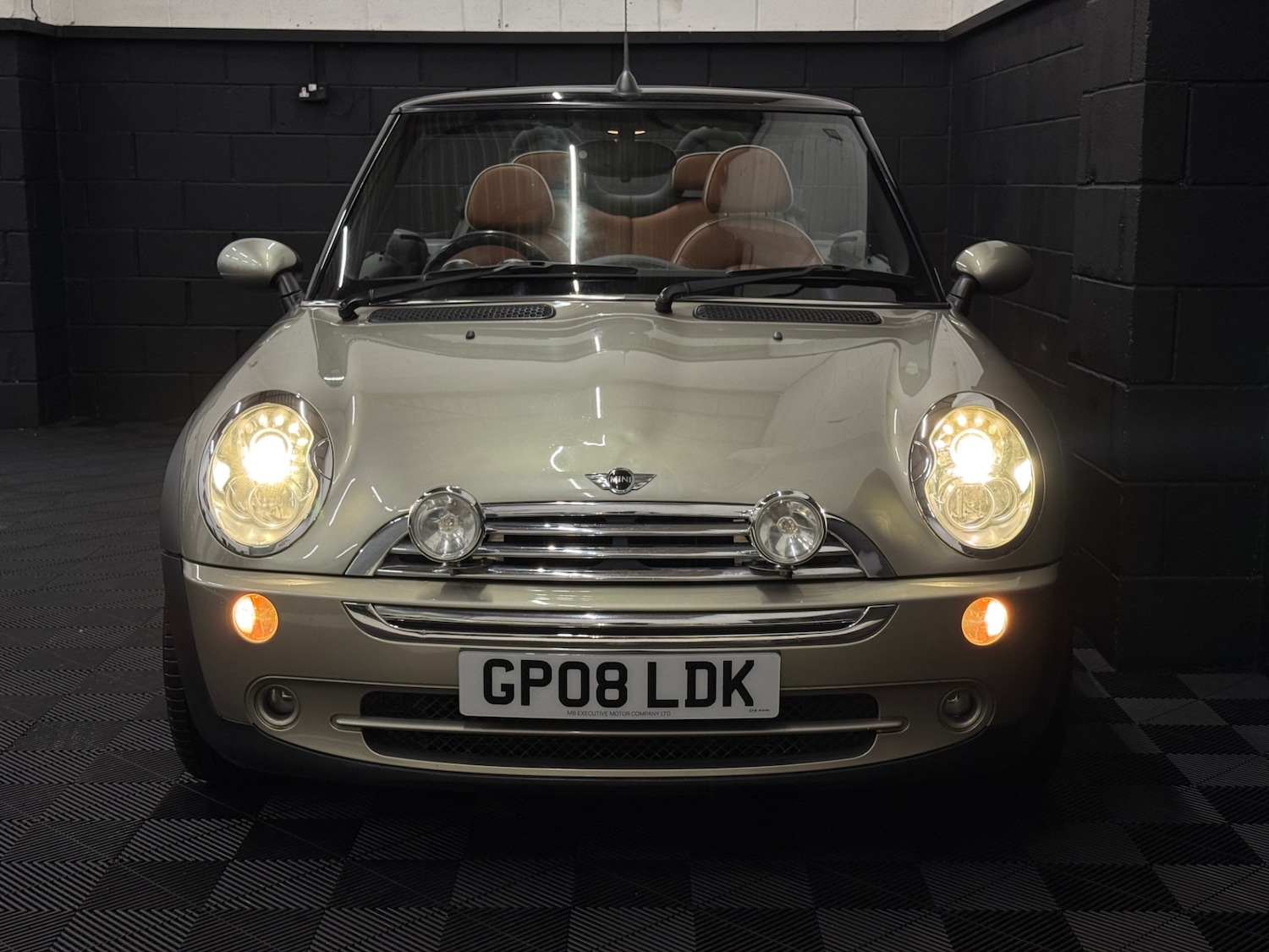 Used MINI Convertible 2008 for sale - 76845993: Photo 8