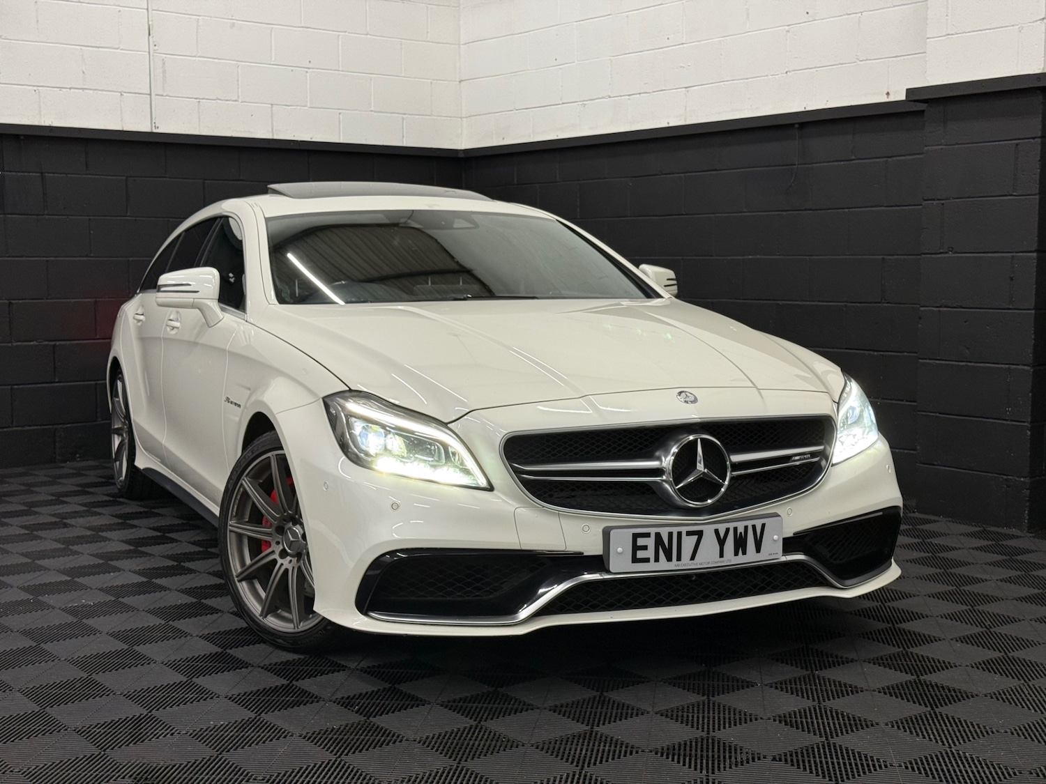 Used Mercedes-Benz CLS 2017 for sale - 76288649: Photo 1