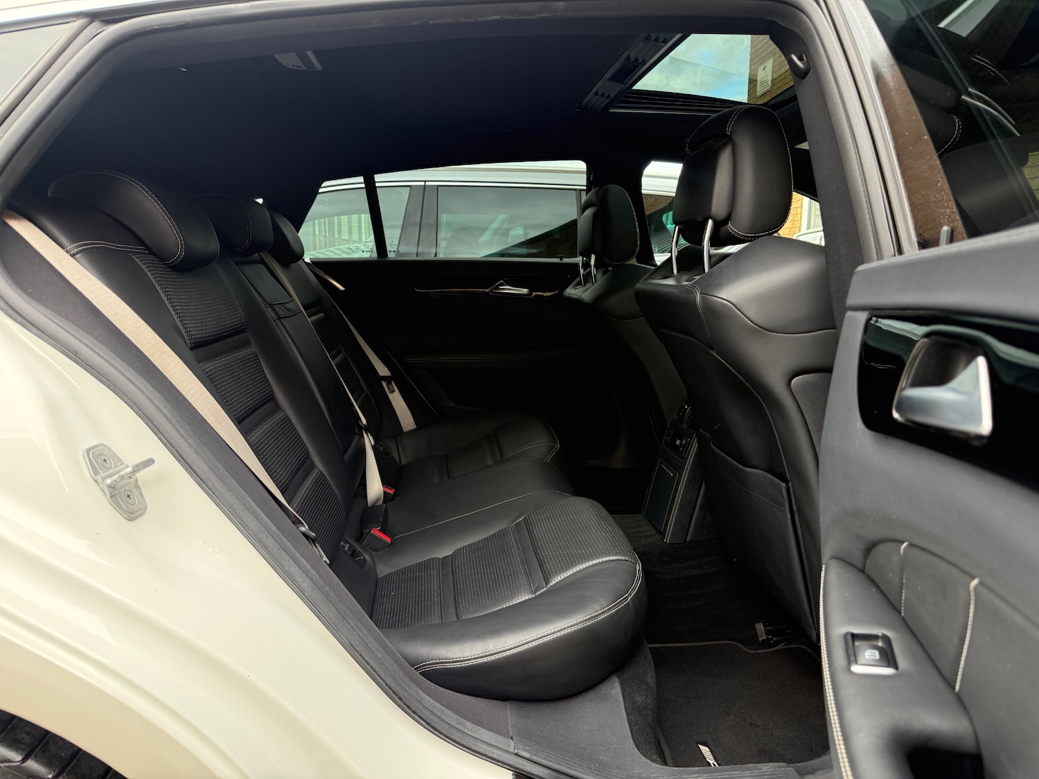 Used Mercedes-Benz CLS 2017 for sale - 76288649: Photo 12