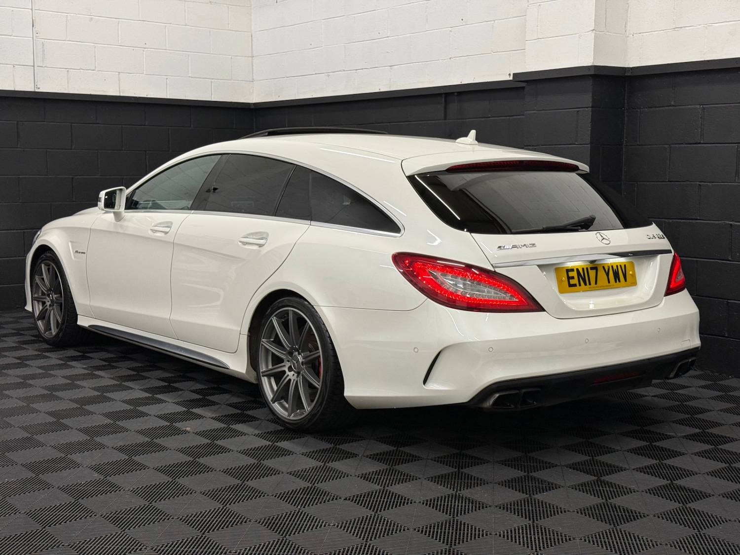 Used Mercedes-Benz CLS 2017 for sale - 76288649: Photo 5