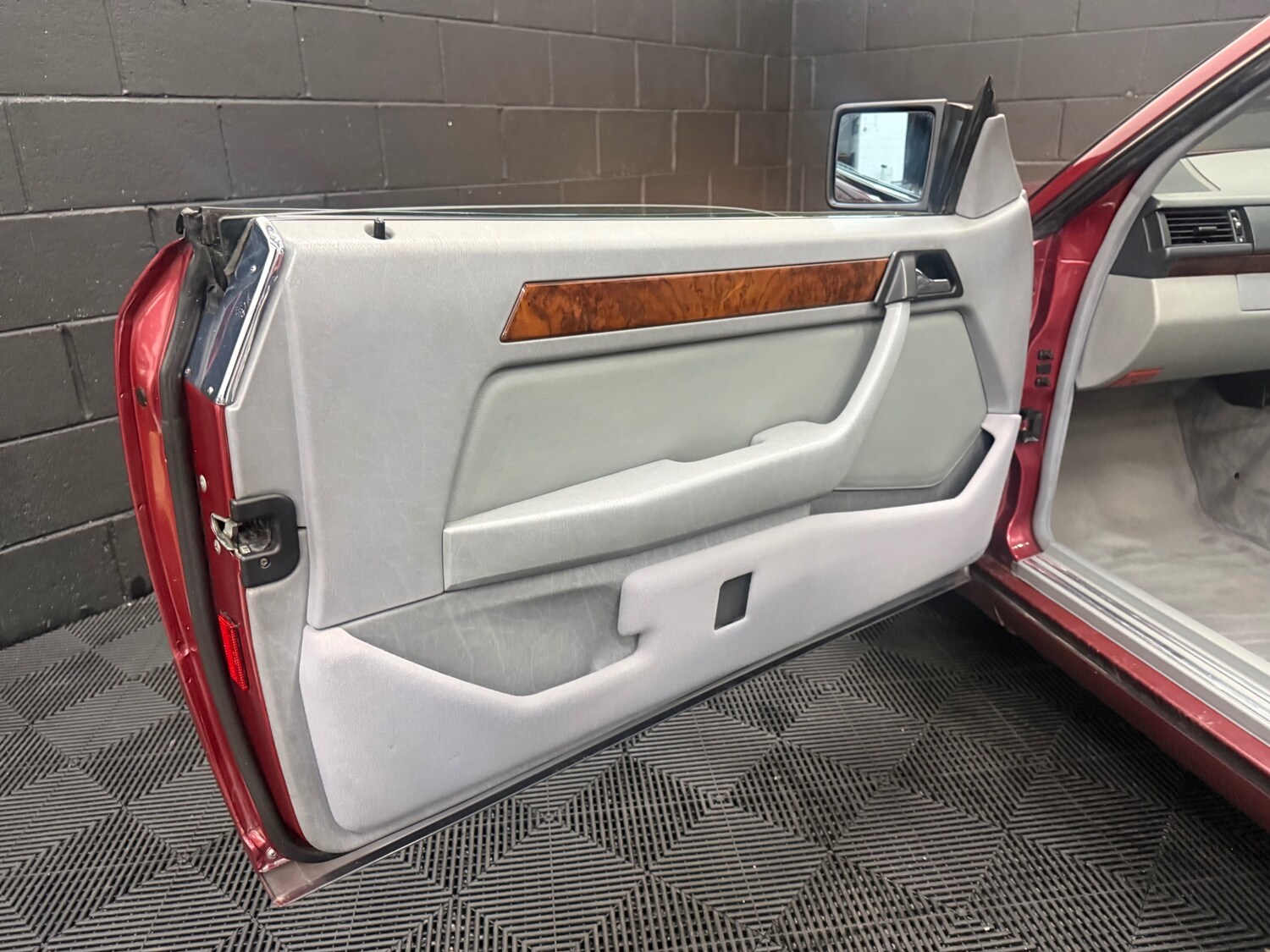 Used Mercedes-Benz E Class 1994 for sale - 77364413: Photo 24