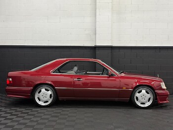 Used Mercedes-Benz E Class 1994 for sale - 77364413: Photo