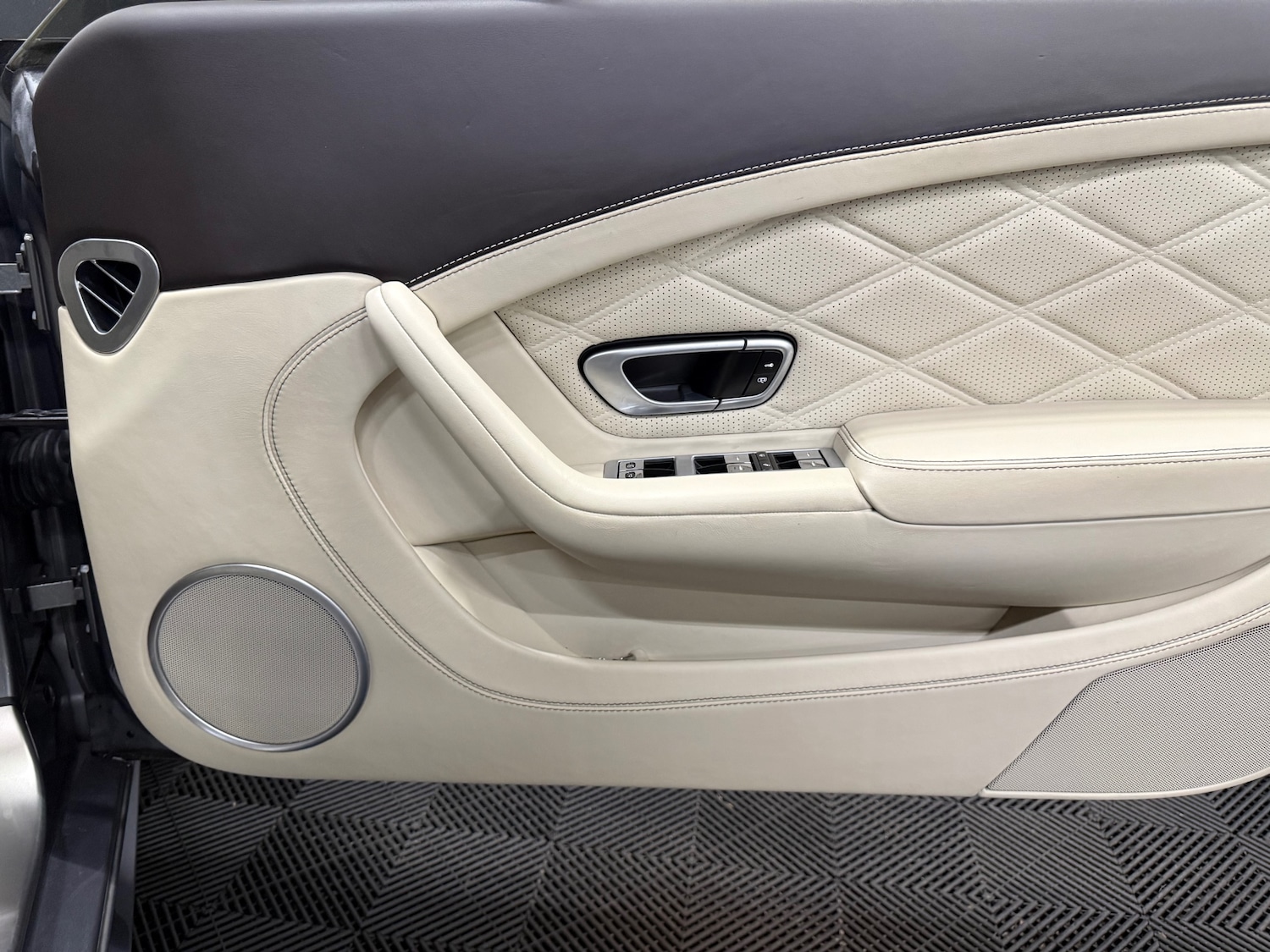 Used Bentley Continental 2013 for sale - 78155696: Photo 41