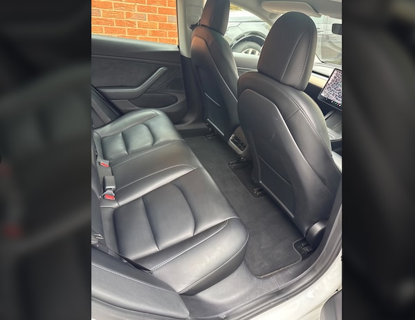 Used Tesla Model 3 2020 for sale - 76290052: Photo 7