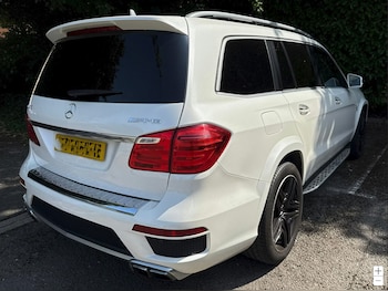 Used Mercedes-Benz GL-Class 2016 for sale - 75530277: Photo