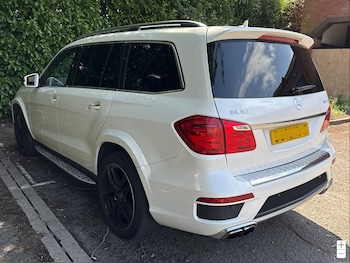 Used Mercedes-Benz GL-Class 2016 for sale - 75530277: Photo
