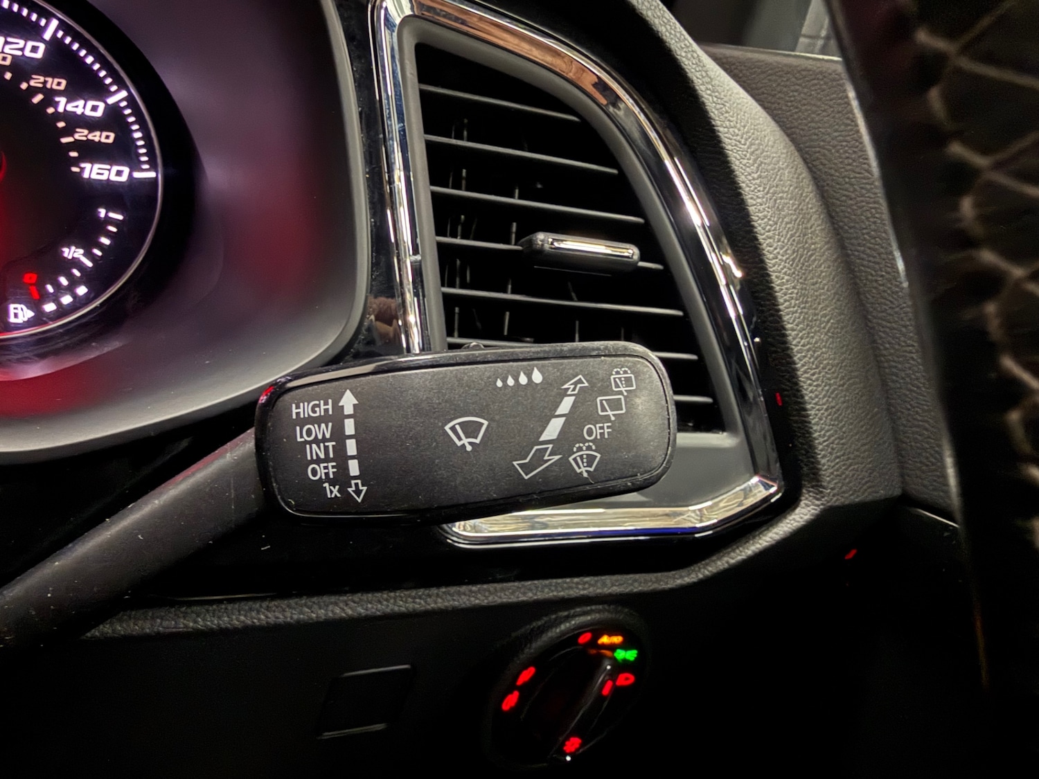 Used SEAT Ateca 2018 for sale - 76778202: Photo 31