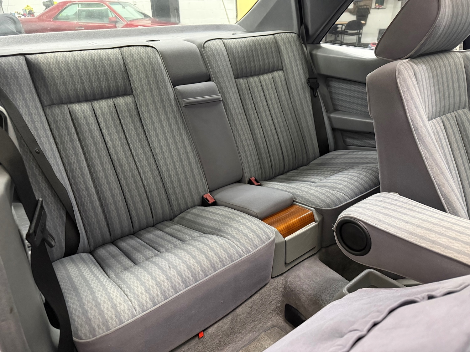 Used Mercedes-Benz C Class 1990 for sale - 77364424: Photo 12