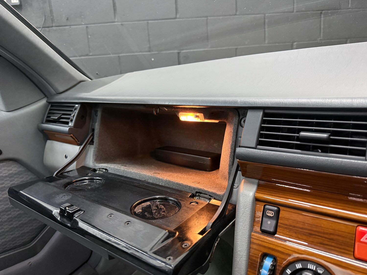 Used Mercedes-Benz C Class 1990 for sale - 77364424: Photo 23