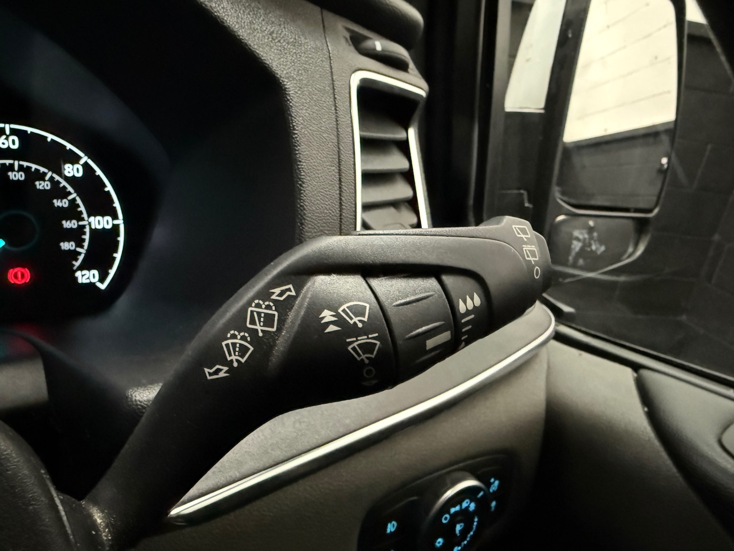 Used Ford Tourneo Custom 2020 for sale - 76780086: Photo 36