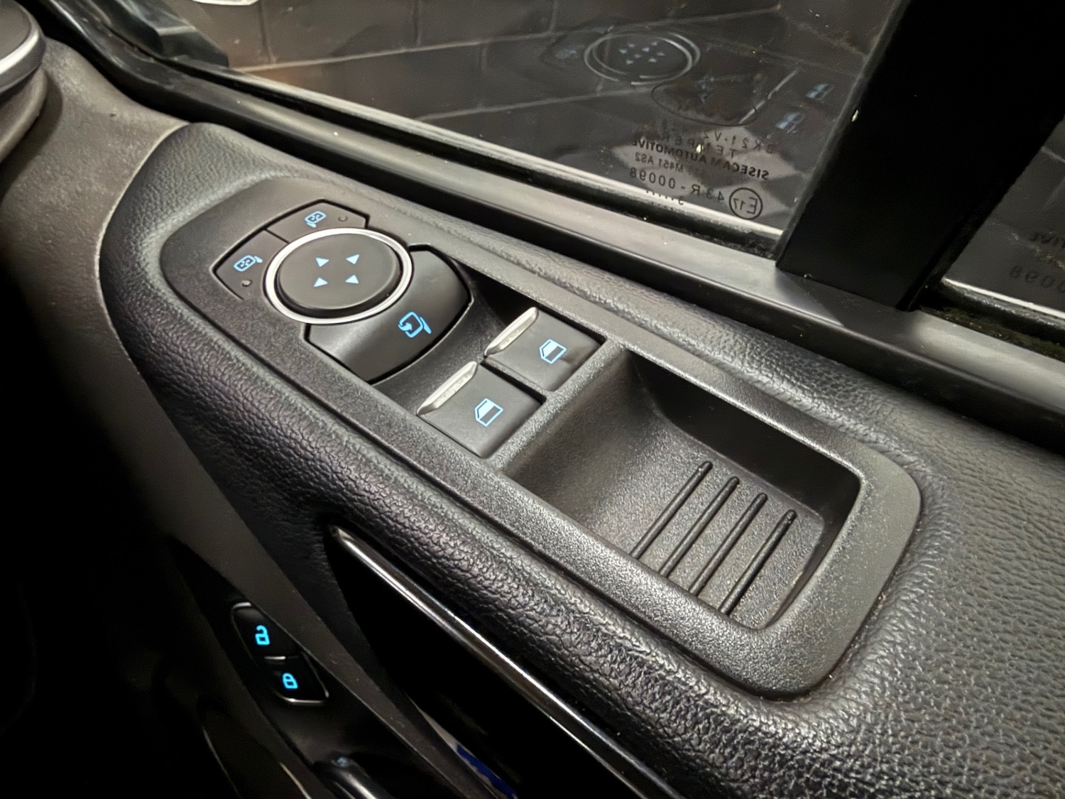 Used Ford Tourneo Custom 2020 for sale - 76780086: Photo 38