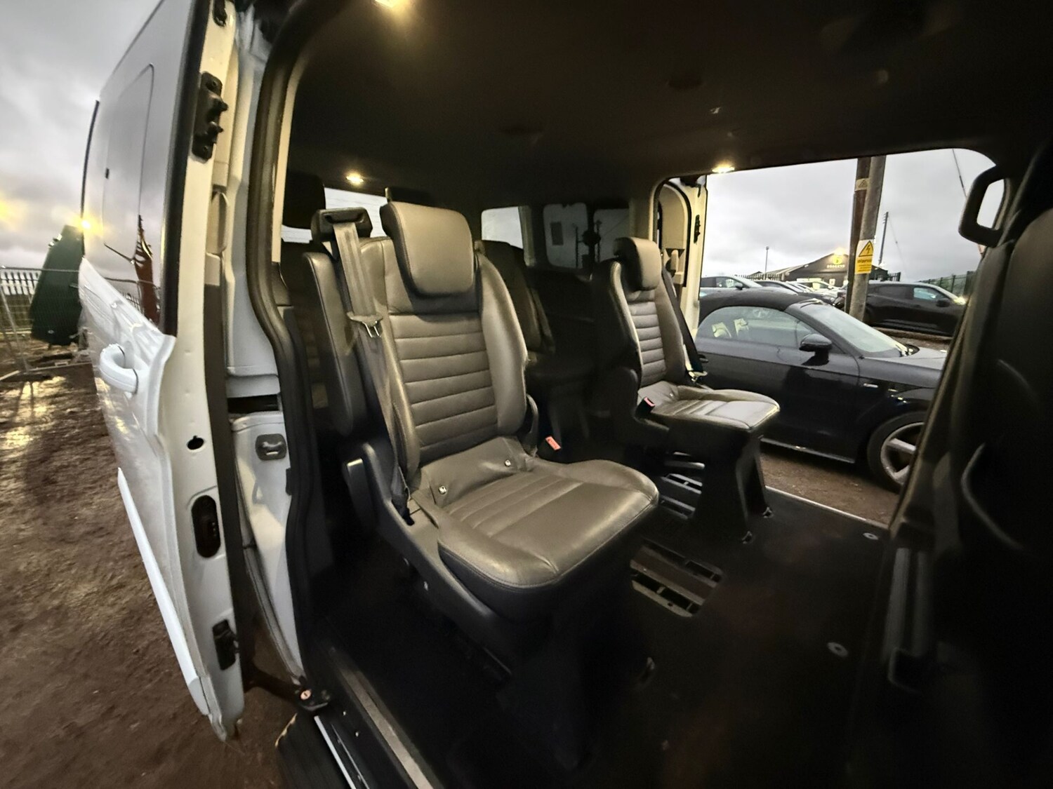 Used Ford Tourneo Custom 2020 for sale - 76780086: Photo 6