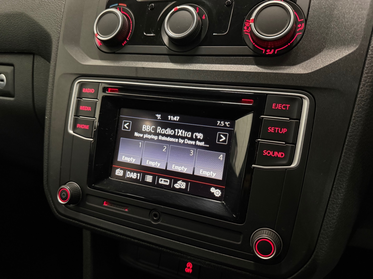 Used Volkswagen Caddy Maxi Life 2016 for sale - 77137767: Photo 30