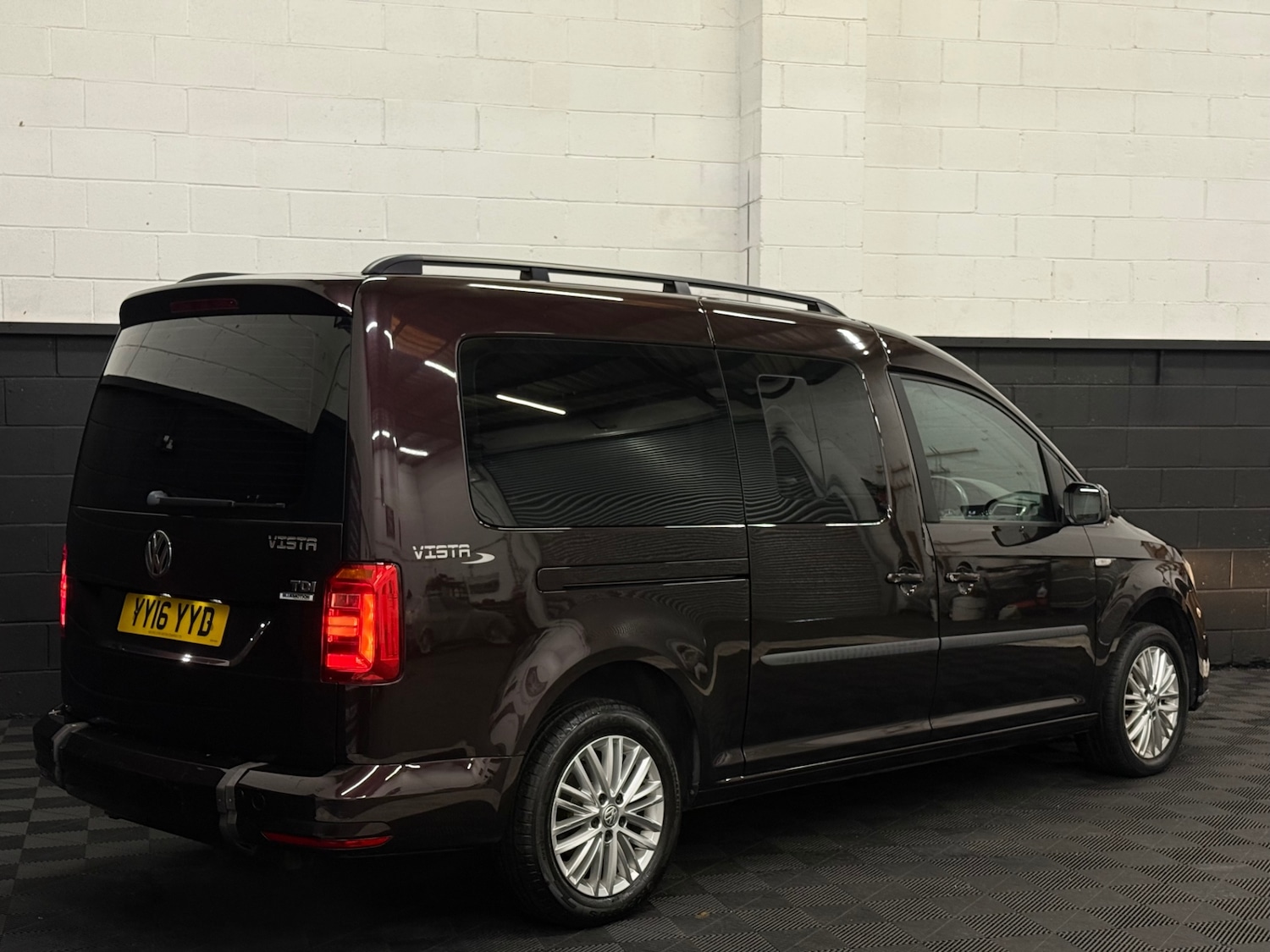 Used Volkswagen Caddy Maxi Life 2016 for sale - 77137767: Photo 4