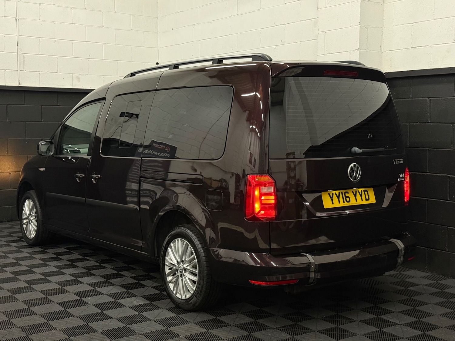 Used Volkswagen Caddy Maxi Life 2016 for sale - 77137767: Photo 6