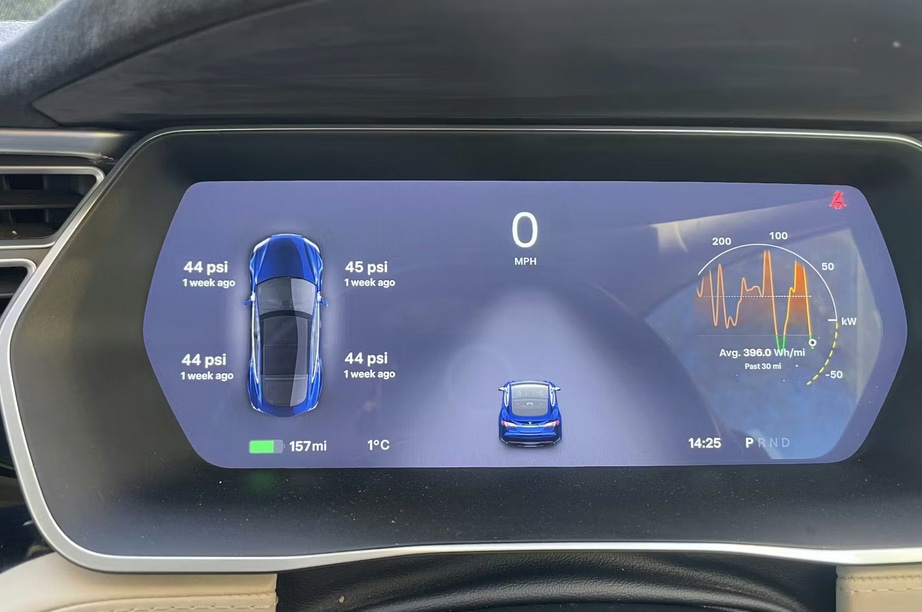 Used Tesla Model S 2015 for sale - 77286415: Photo 10