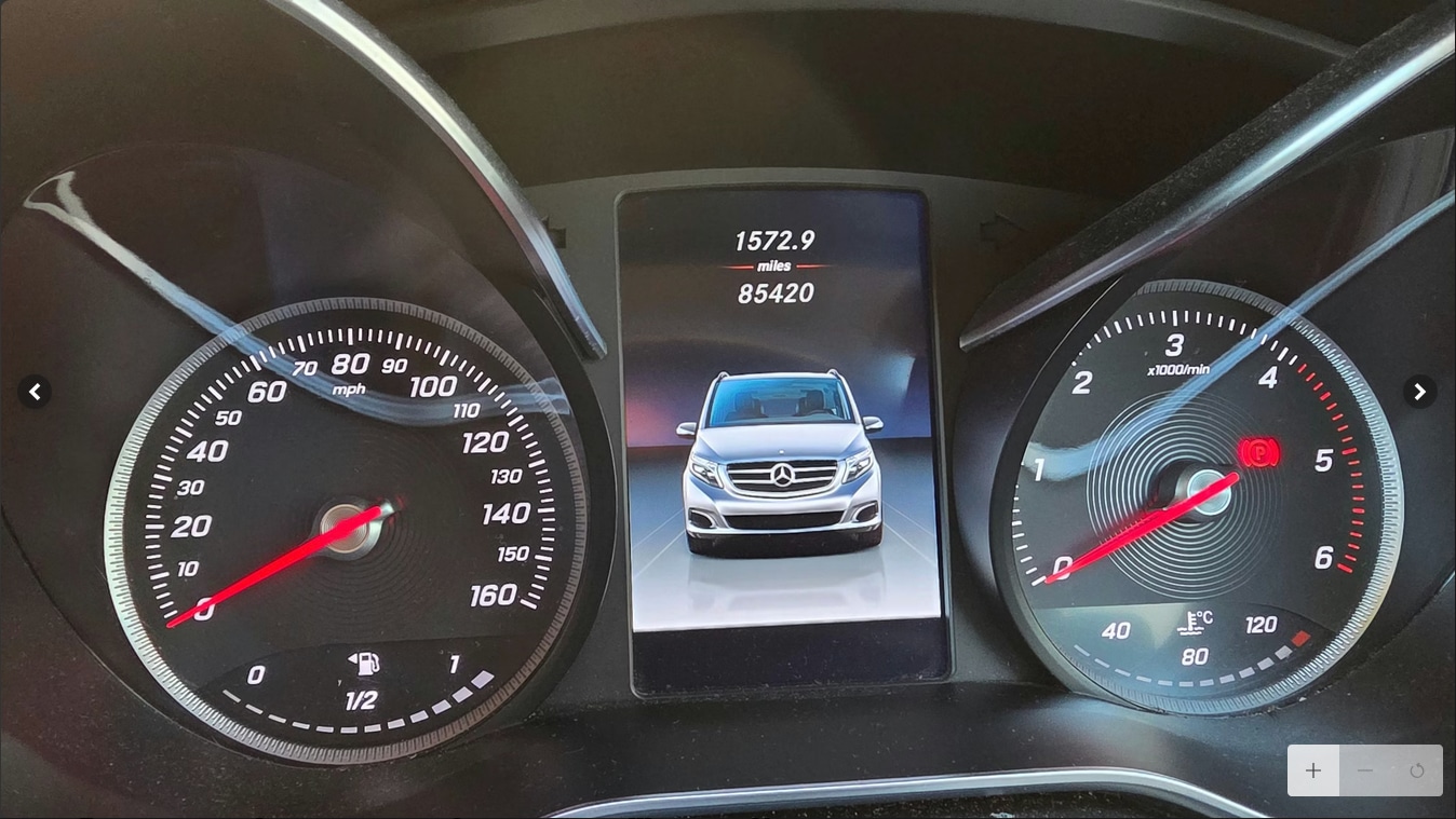 Used Mercedes-Benz V-Class 2016 for sale - 76627035: Photo 9