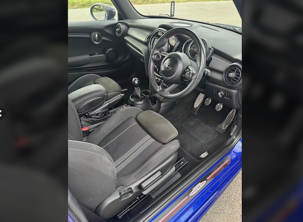 Used MINI Hatch 2019 for sale - 76264477: Photo 7