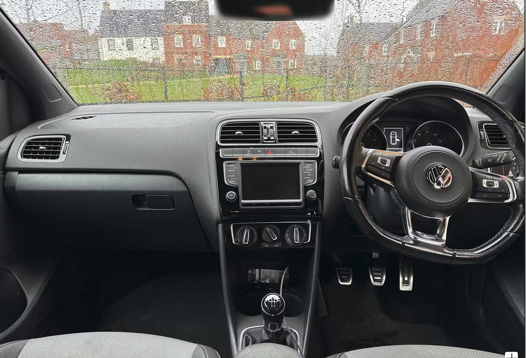 Used Volkswagen Polo 2017 for sale - 77504395: Photo 7