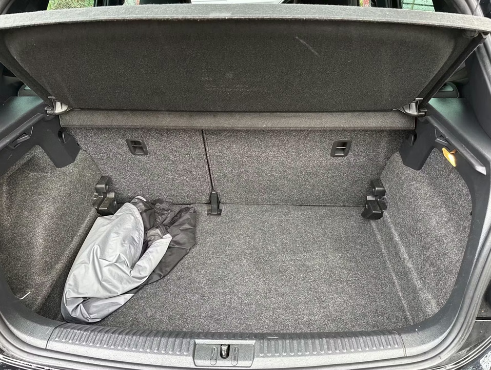 Used Volkswagen Polo 2017 for sale - 77504395: Photo 8