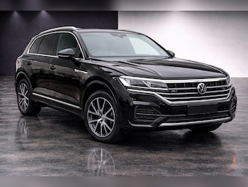 Used Volkswagen Touareg 2018 for sale - 77812784: Photo