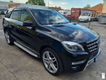 2015 (15) - ML350 CDi BlueTEC AMG Line 5dr Auto [Premium]