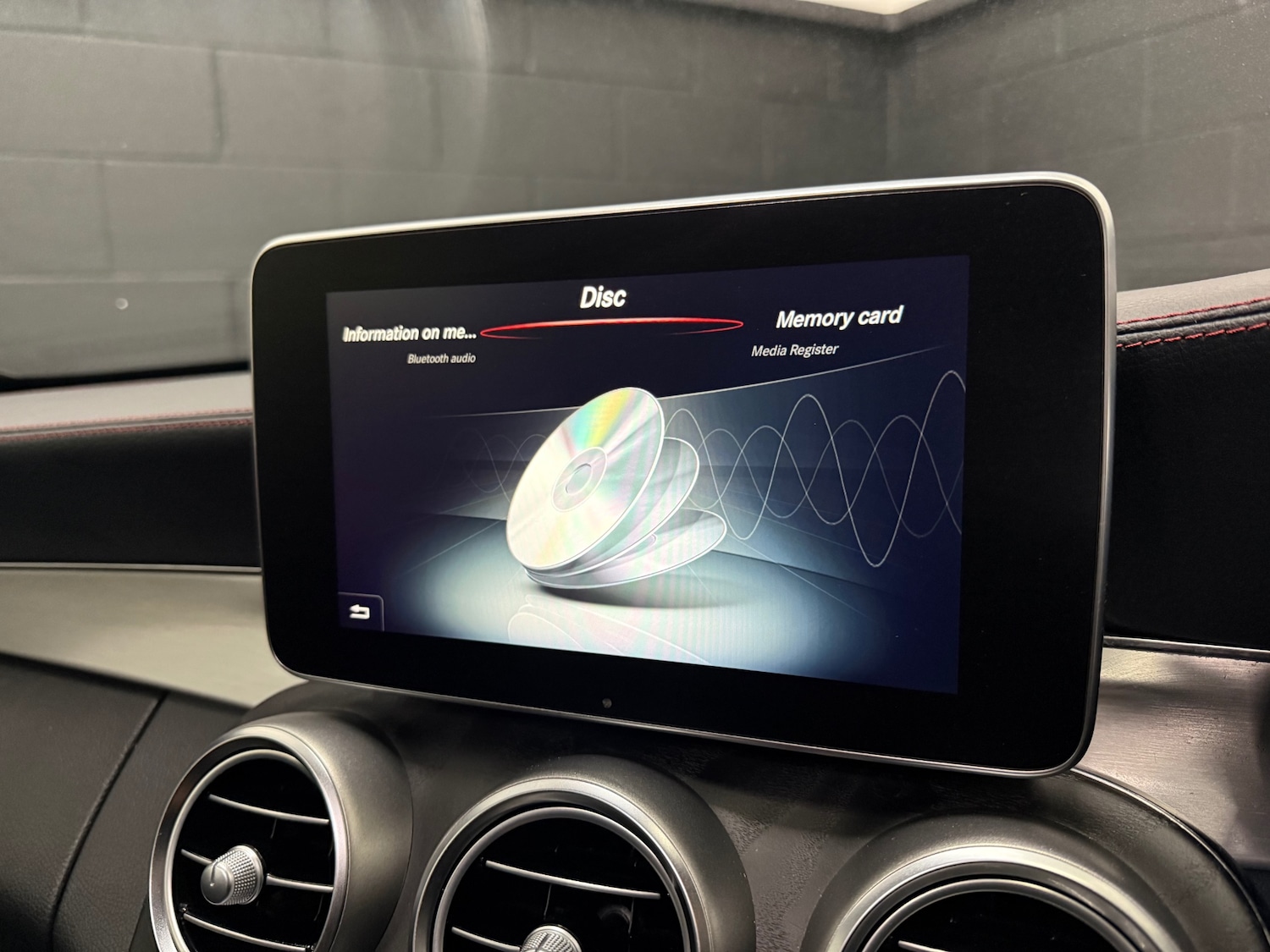 Used Mercedes-Benz C Class 2017 for sale - 77168617: Photo 24