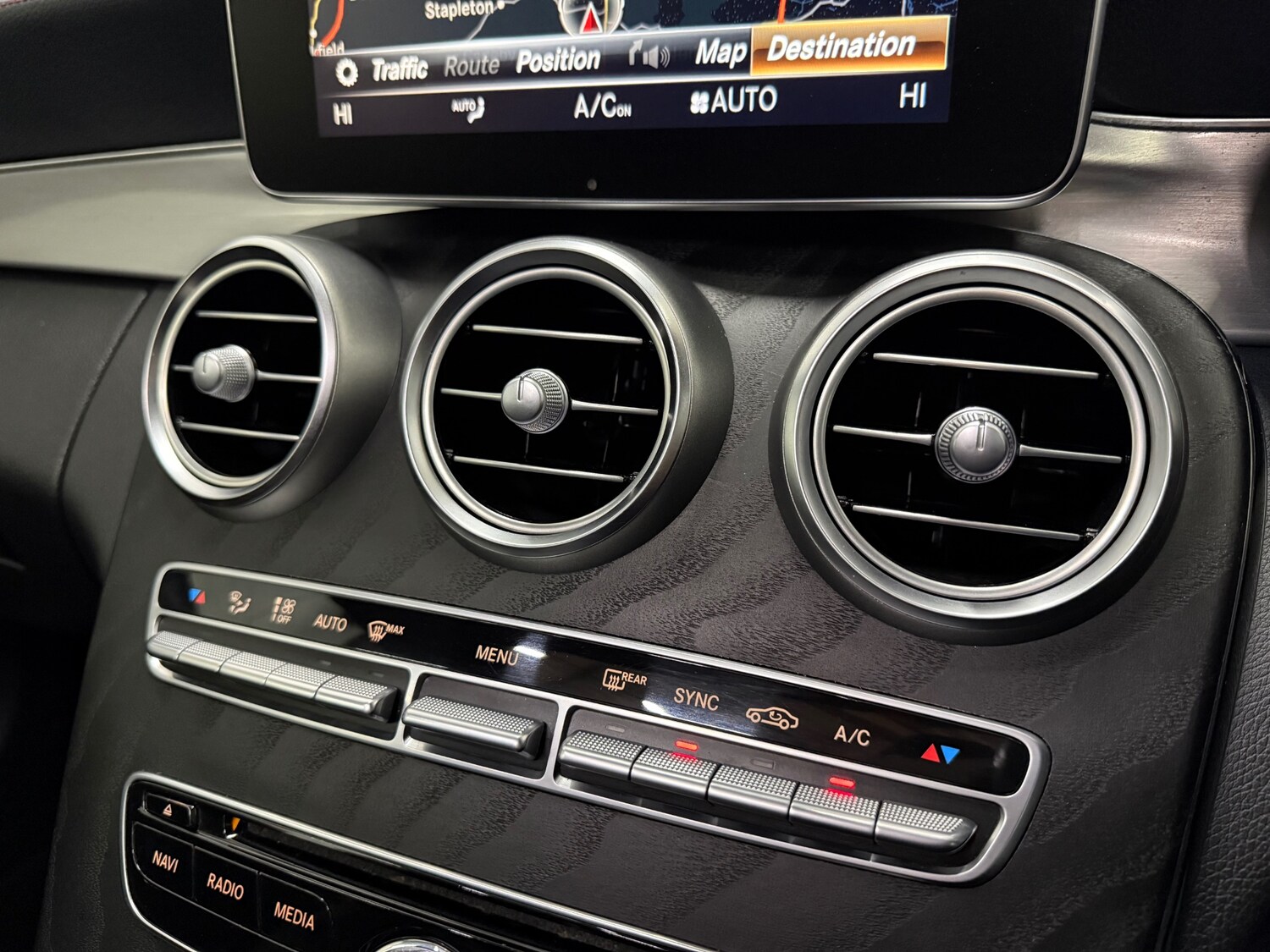 Used Mercedes-Benz C Class 2017 for sale - 77168617: Photo 34