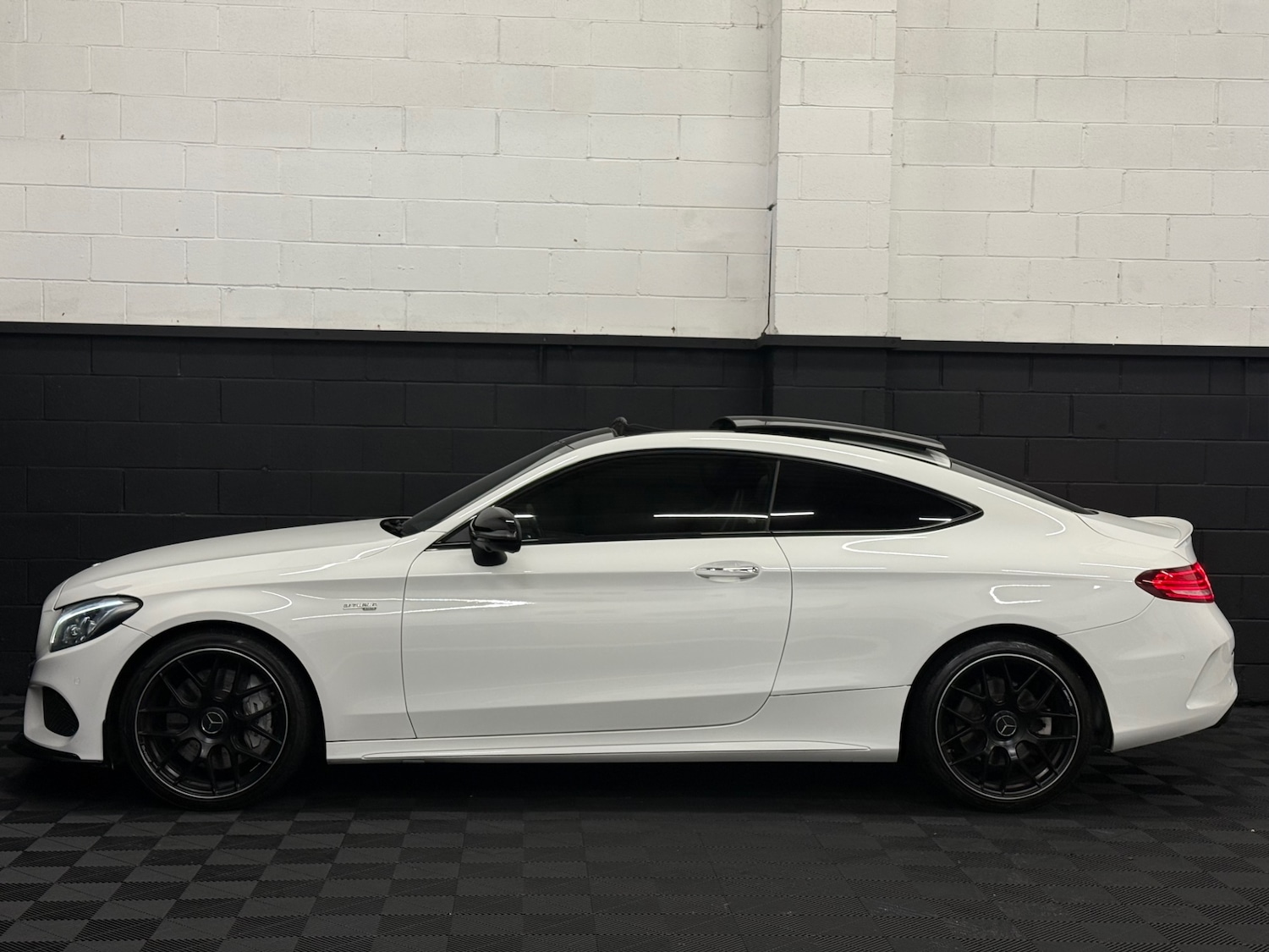 Used Mercedes-Benz C Class 2017 for sale - 77168617: Photo 6