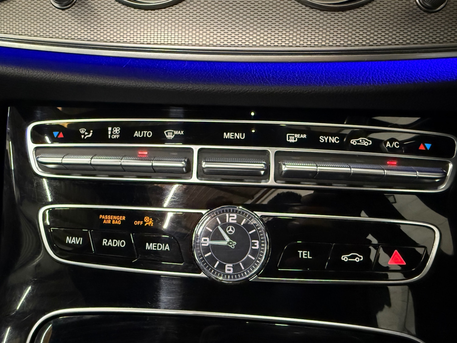 Vehicle 33