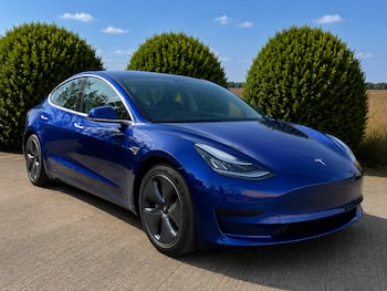 Used Tesla Model 3 2019 for sale - 79719104: Photo