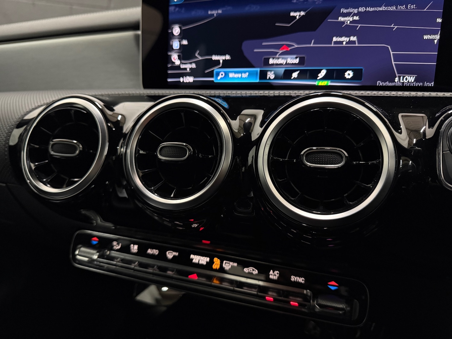 Used Mercedes-Benz CLA 2019 for sale - 77717717: Photo 32