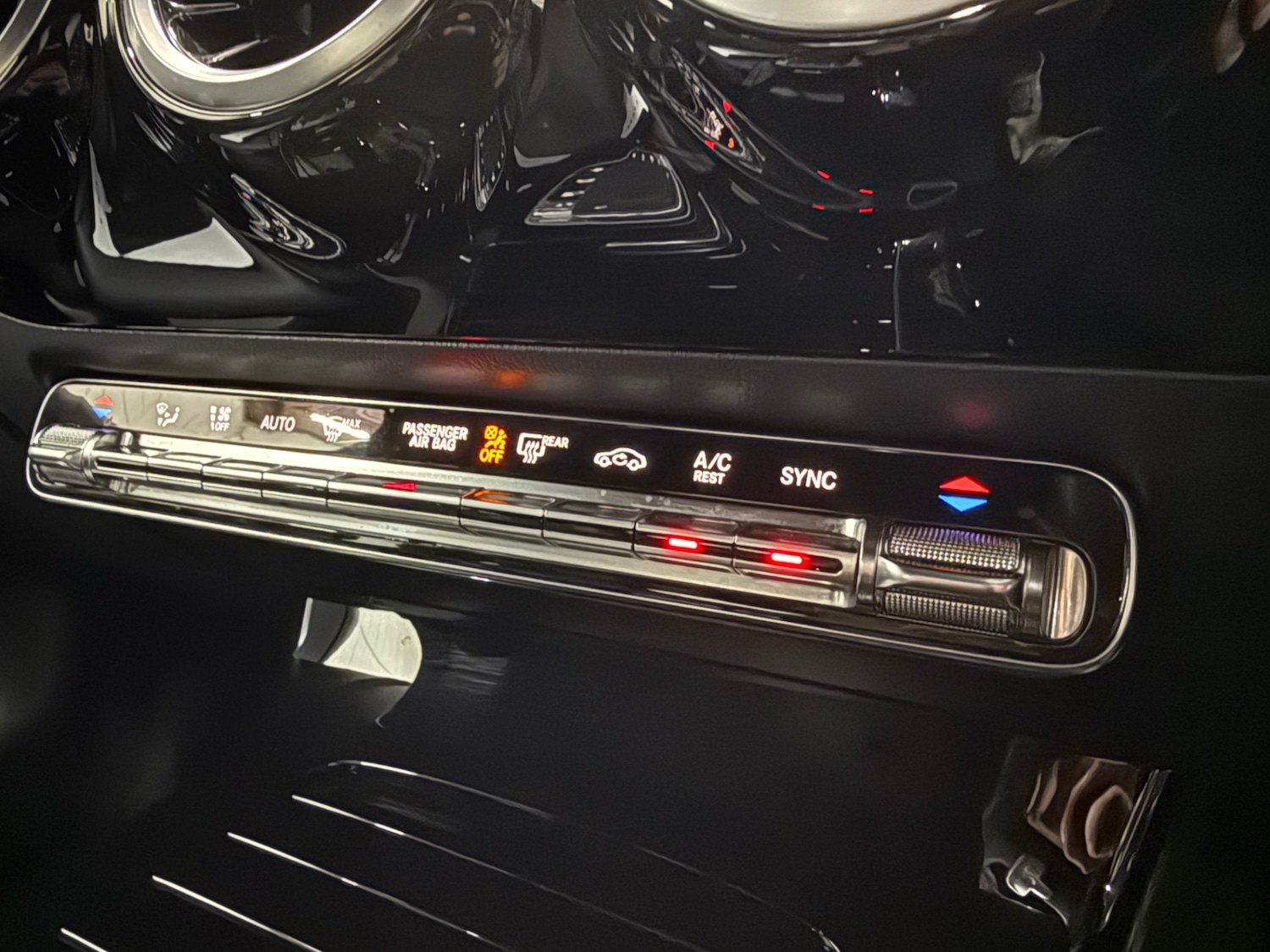 Used Mercedes-Benz CLA 2019 for sale - 77717717: Photo 33