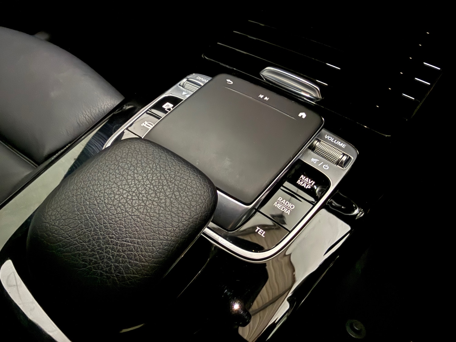 Used Mercedes-Benz CLA 2019 for sale - 77717717: Photo 36