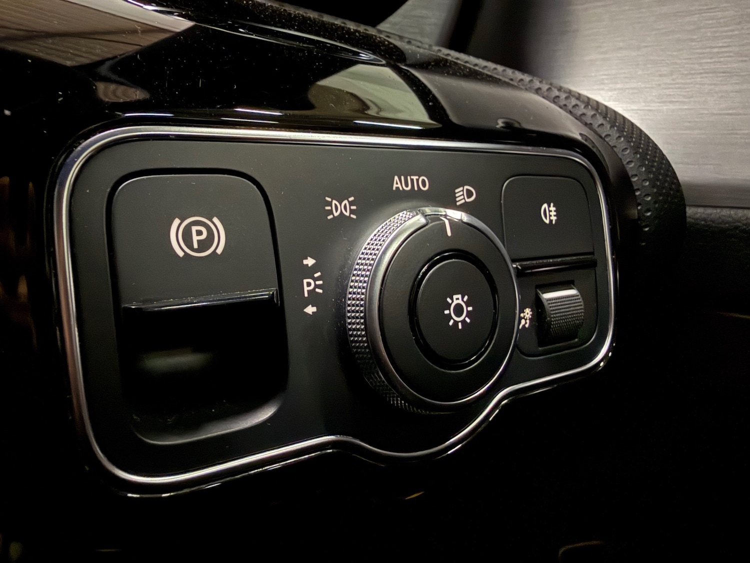 Used Mercedes-Benz CLA 2019 for sale - 77717717: Photo 44